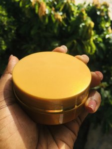 Knuckles removal cream