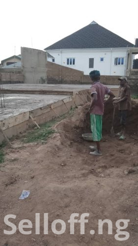 514sqm land at Elebu, Ibadan after Icast school with registered survey and deed of agreement (Urgent Distress sale)