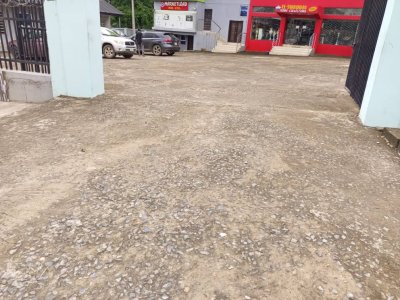 For Lease: A mini warehouse at Akala express, good for all commercial purpose