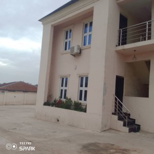 FOR LET: 3 Bedroom Flat (2 units available) 7
