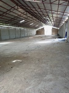 A warehouse measuring 2000 sqm for lease at new garage