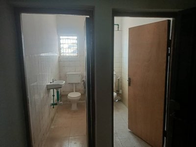 TO LET: 2UNITS OF 4 BEDROOM FLATS, IBADAN 7