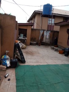 FOR SALE. 5BEDROOM BUNGALOW FOR SALE 5