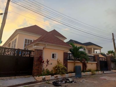 4-bedroom duplex in a self-Compound at Olouloyo Estate Akobo Ibadan,