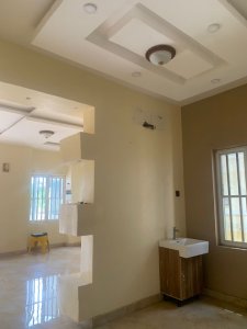 A detached 4 bedroom bungalow self compound at carlton gate estate, Akobo, Ibadan 6