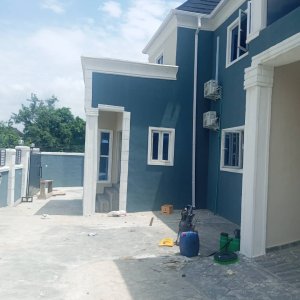 Hot letting: Newly build 2bed at peace estate Iletitun with full modern facility