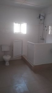 To Let Price slash: A newly renovated 5 Bedroom Duplex behind Fawzy Hotel, Ring-road 3