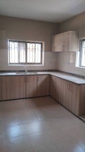To Let Price slash: A newly renovated 5 Bedroom Duplex behind Fawzy Hotel, Ring-road 5