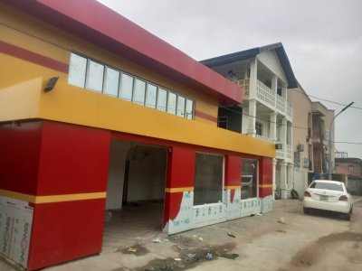 A commercial property for sale at mokola, Ibadan in a very good location