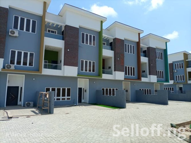 3 units of 4 bedroom Teraced duplex with BQ at Iyaganku, Ibadan.
