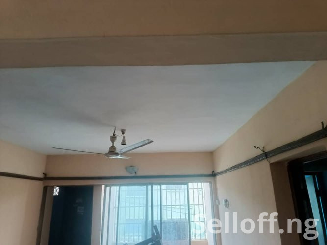 TO LET: 2UNITS OF 4 BEDROOM FLATS, IBADAN