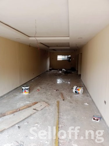 Just renovated open space to let/lease at new bodija