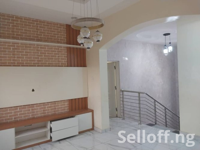 TO LET: 4 BEDROOM DUPLEX( SEMI DETACHED) at Jericho Hills