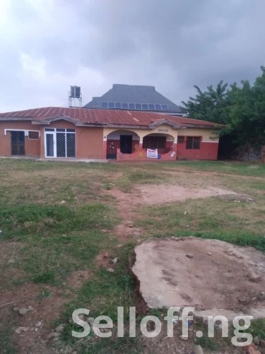 To rent: 3 bedrooms bungalow at jankata kuola akala Express