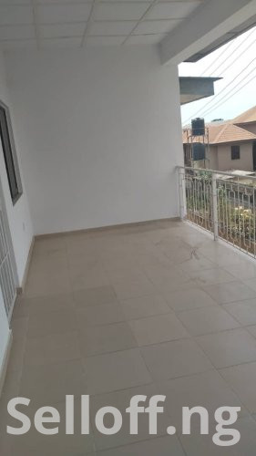 To Let Price slash: A newly renovated 5 Bedroom Duplex behind Fawzy Hotel, Ring-road