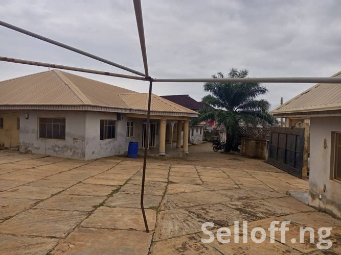 FOR SALE: Distress Sales! A spacious land space of 800sqm consisting of 9 ensuite rooms, currently used as an Hotel