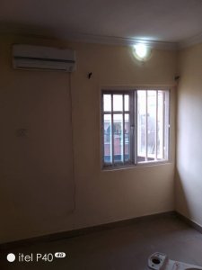 Nice 3 bedroom bungalow at S&T estate Jericho with modern facilities 4