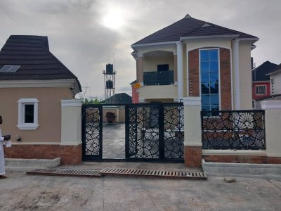 Beautifully finished 4 bedroom fully detached luxury duplex for sale