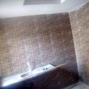 A room and parlour selfcon at felele 7