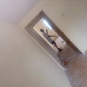 A room and parlour selfcon at felele 6