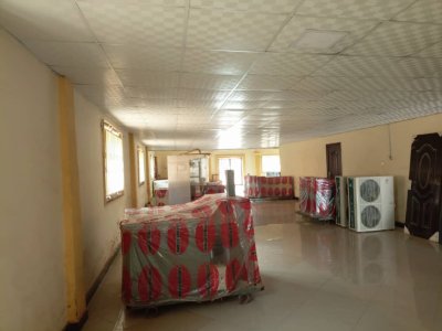 For Lease WAREHOUSE: The total lettable space together with the storage 3