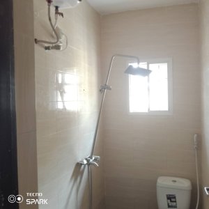 To Let: A Standard 3 Bedroom Flat at Elebu 9