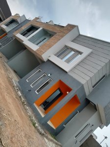 A ROOFTOP DESIGNED 3 BEDROOM DUPLEX