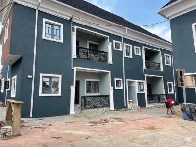 Tastefully finished and newly built 4bedroom duplex