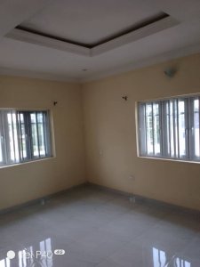 Nice 5bedroom detached duplex with BQ at Jericho Mall