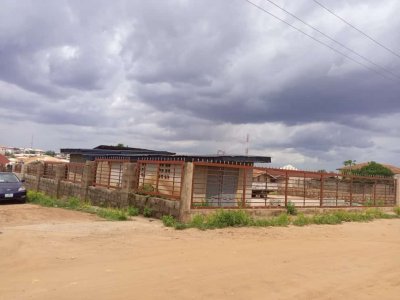 For Sale: A full plot of land at olusoji WCCI road