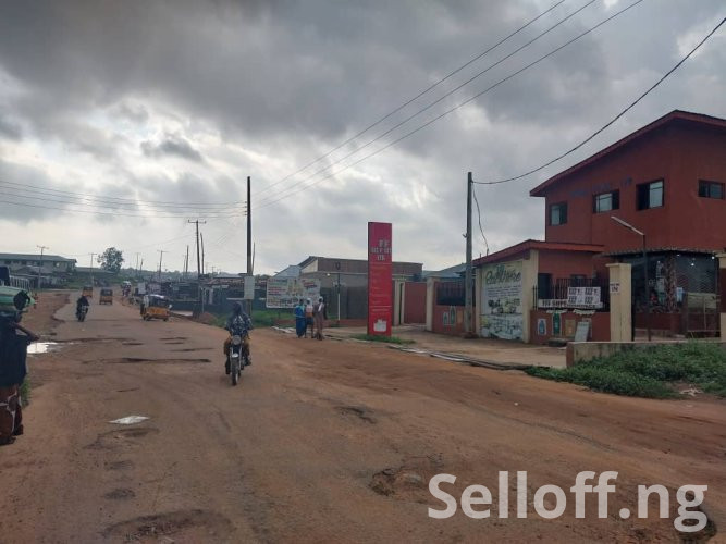 For Lease: Gas Plant/Supermarket, Amuloko, Akanran road, Ibadan.