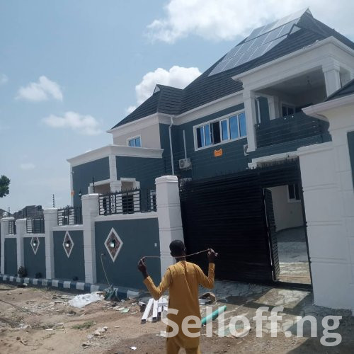 Hot letting: Newly build 2bed at peace estate iletitun with full modern facility