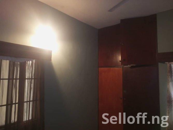 A room and Parlor self contain, terazo, water running, well fenced and gated