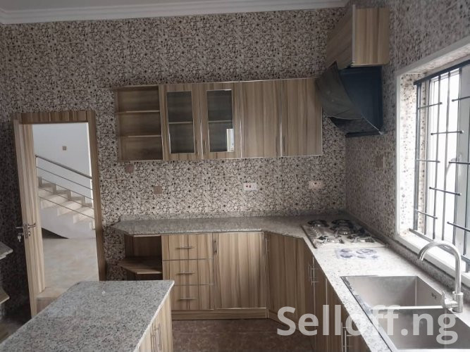 Beautifully finished 4 bedroom fully detached luxury duplex for sale