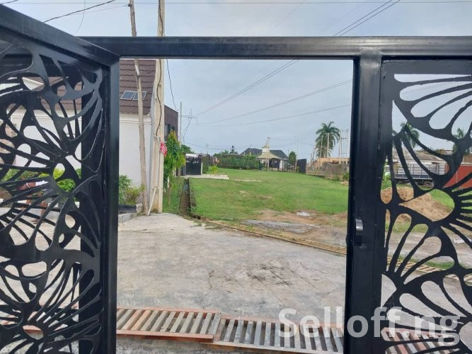 Beautifully finished 4 bedroom fully detached luxury duplex for sale