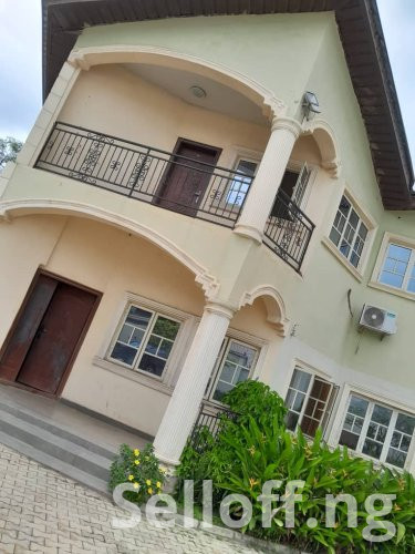 To Let: A Luxury 5 Bedroom Duplex at Main Jericho Gra