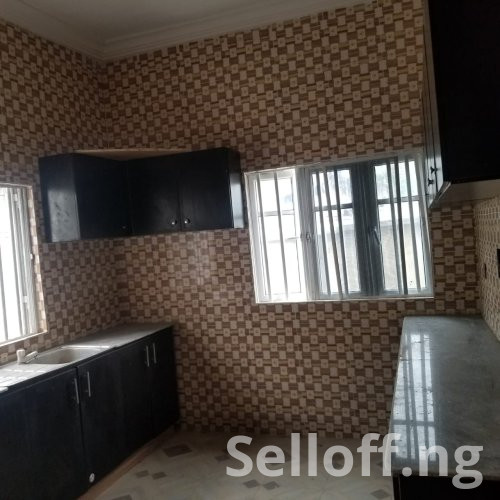 Twin duplex of four bedrooms at Aerodrome GRA All rooms ensuite