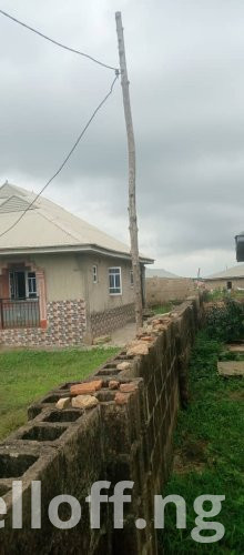 Distress sales: 2 bed room completed with pop in d sitting room