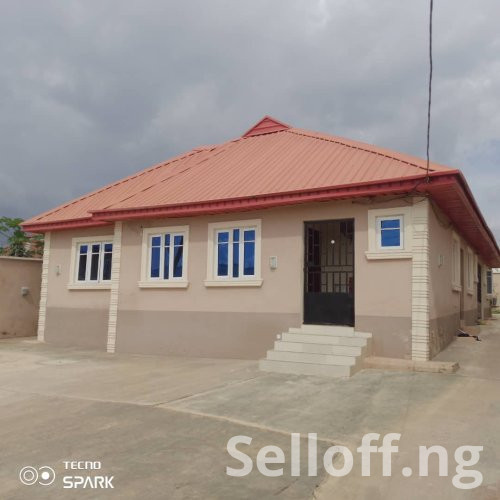 To Let: A Standard 3 Bedroom Flat at Elebu