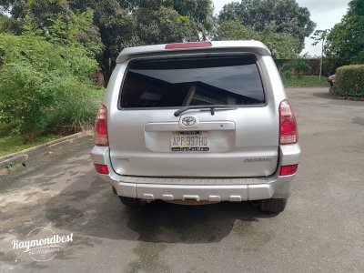 Toyota 4runner 2004 v8 , good condition,  AC 3