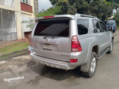 Toyota 4runner 2004 v8 , good condition,  AC