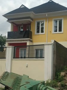 For sale: Newly built 5 bedroom  Duplex with modern facilities