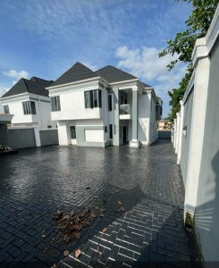 For sale: A Newly built 5 bedroom duplex with modern facilities at obasa