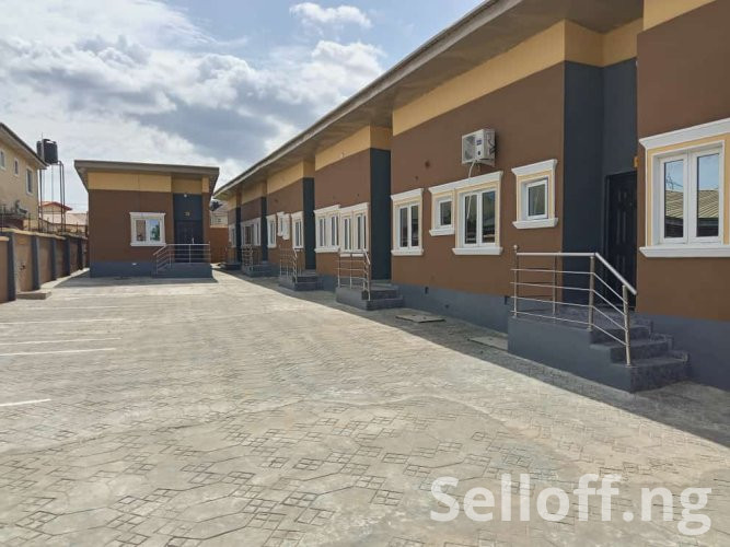 To Let: A newly built 2 bedroom at Star gate Oluyole estate