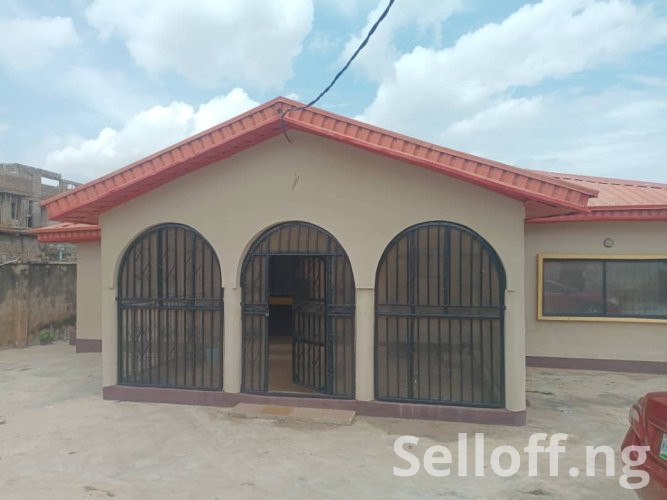 4 bedroom bungalow at elewure on a 2 plot of land #35m