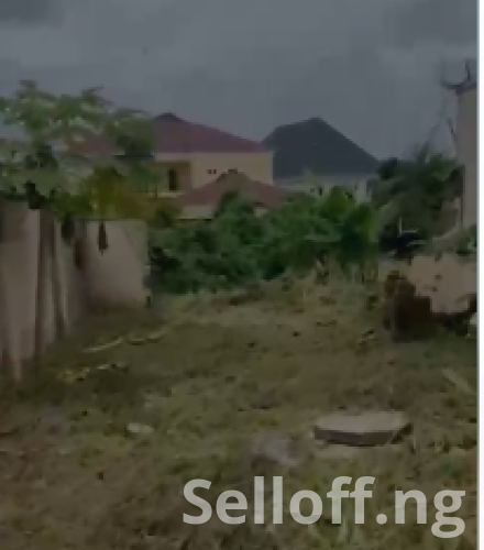 Plots of land in a good location available for sale