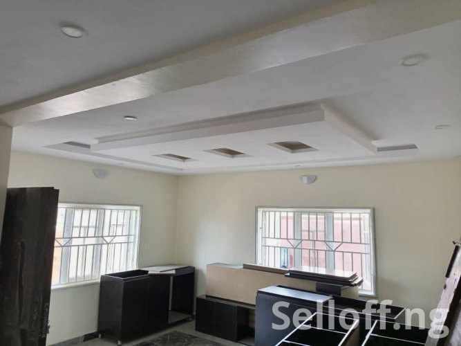 To Let:  Company's Residential Apartment/ Service Apartment