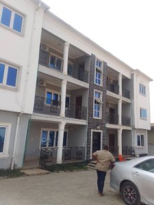3 bedroom flats available for rent