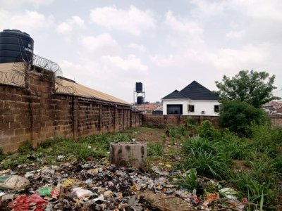 For Sale: 626m² piece of land is available for sale