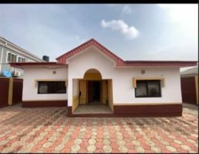 To Let 2 bedroom self compound